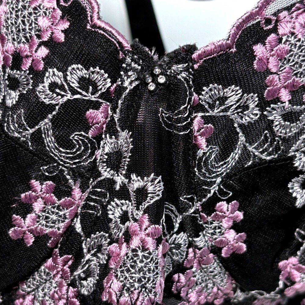 Vintage 36D Fredericks of Hollywood Bra Black Pink Floral Embroidered Underwire - Picture 6 of 6